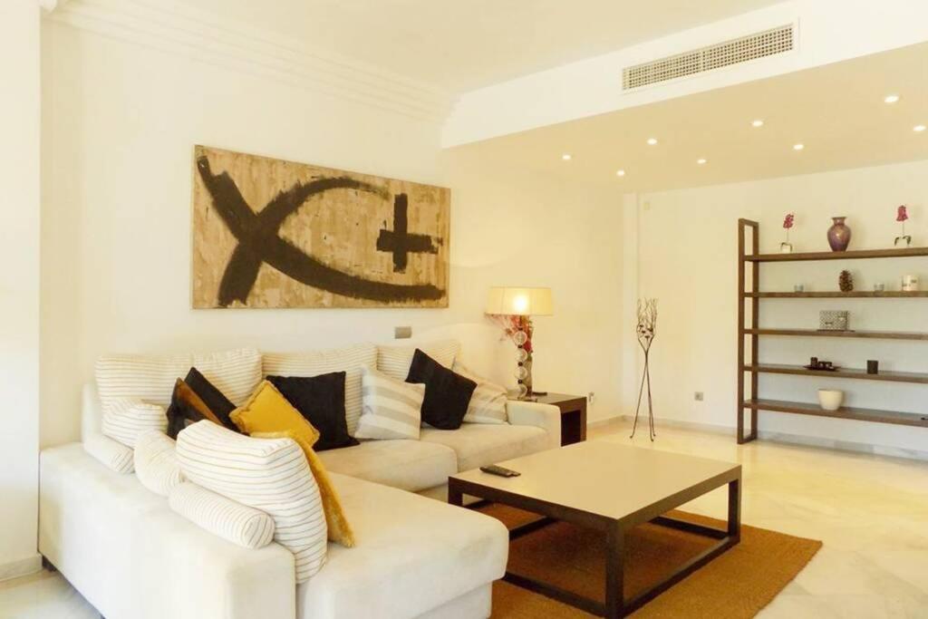 Fuente Aloha Apartment Marbella Luaran gambar