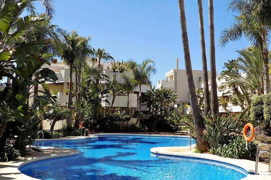 Fuente Aloha Apartment Marbella Luaran gambar